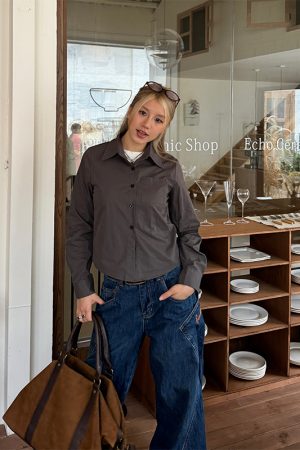 Vintage American Retro Washed Short Sleeve Crop Top for Women - Spicy Girl Summer Shirt with Slim Fit and Stylish Shoulder Design