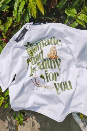 Vintage American Retro White Short Sleeve T-Shirt for Women, Oversized Loose Fit, 90s Inspired Casual Top