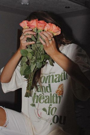 Vintage American Retro White Short Sleeve T-Shirt for Women, Oversized Loose Fit, 90s Inspired Casual Top