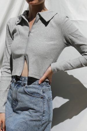 Vintage American Style High-Waisted Ribbed Long Sleeve T-Shirt Cardigan with Double-Head Zipper and Small Lapel