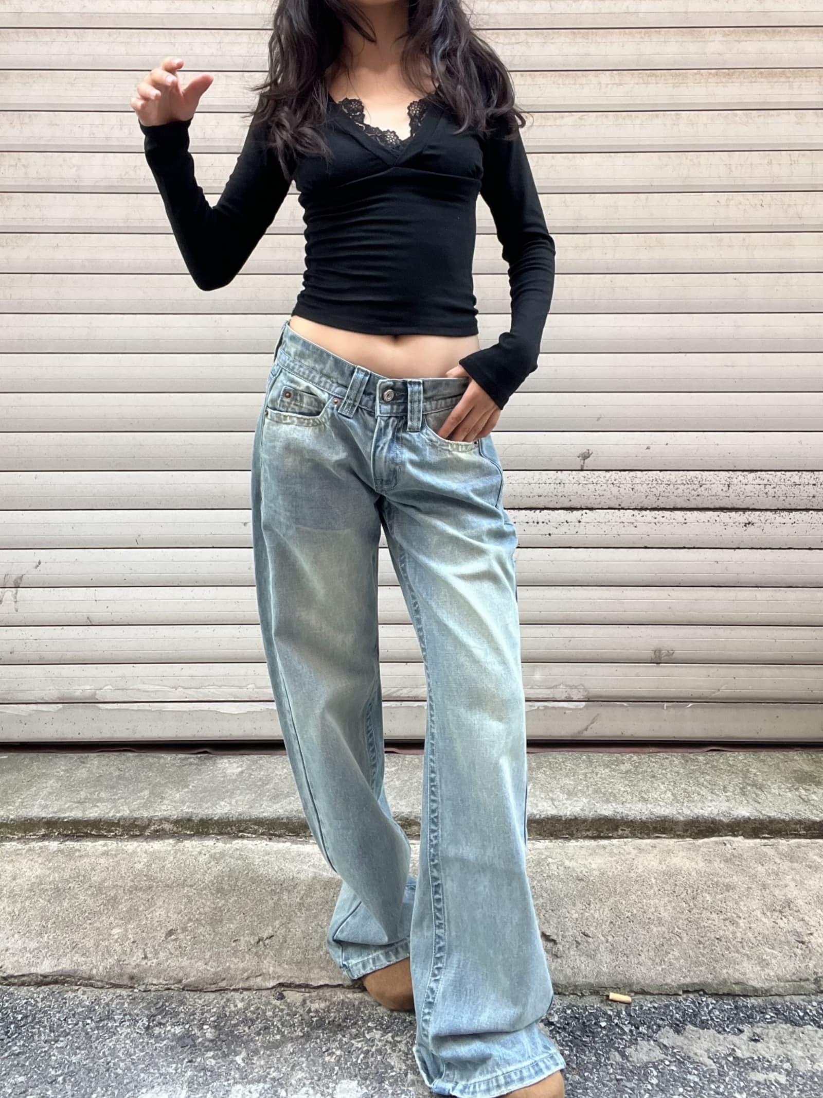 Vintage Blue Embroidered Low-Waist Straight-Leg Jeans for Women - Slim Fit Loose Floor-Length Y2K Style Pants Vintage Blue Embroidered Low-Waist Straight-Leg Jeans for Women - Slim Fit Loose Floor-Length Y2K Style Pants