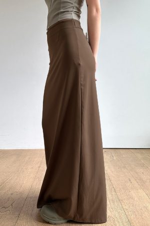 Vintage Brown Straight Long Skirt for Women with Back Slit, Low Waist Design, Retro Style, Perfect for 90s and Y2K Fashion