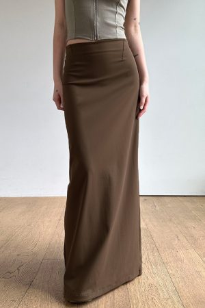 Vintage Brown Straight Long Skirt for Women with Back Slit, Low Waist Design, Retro Style, Perfect for 90s and Y2K Fashion