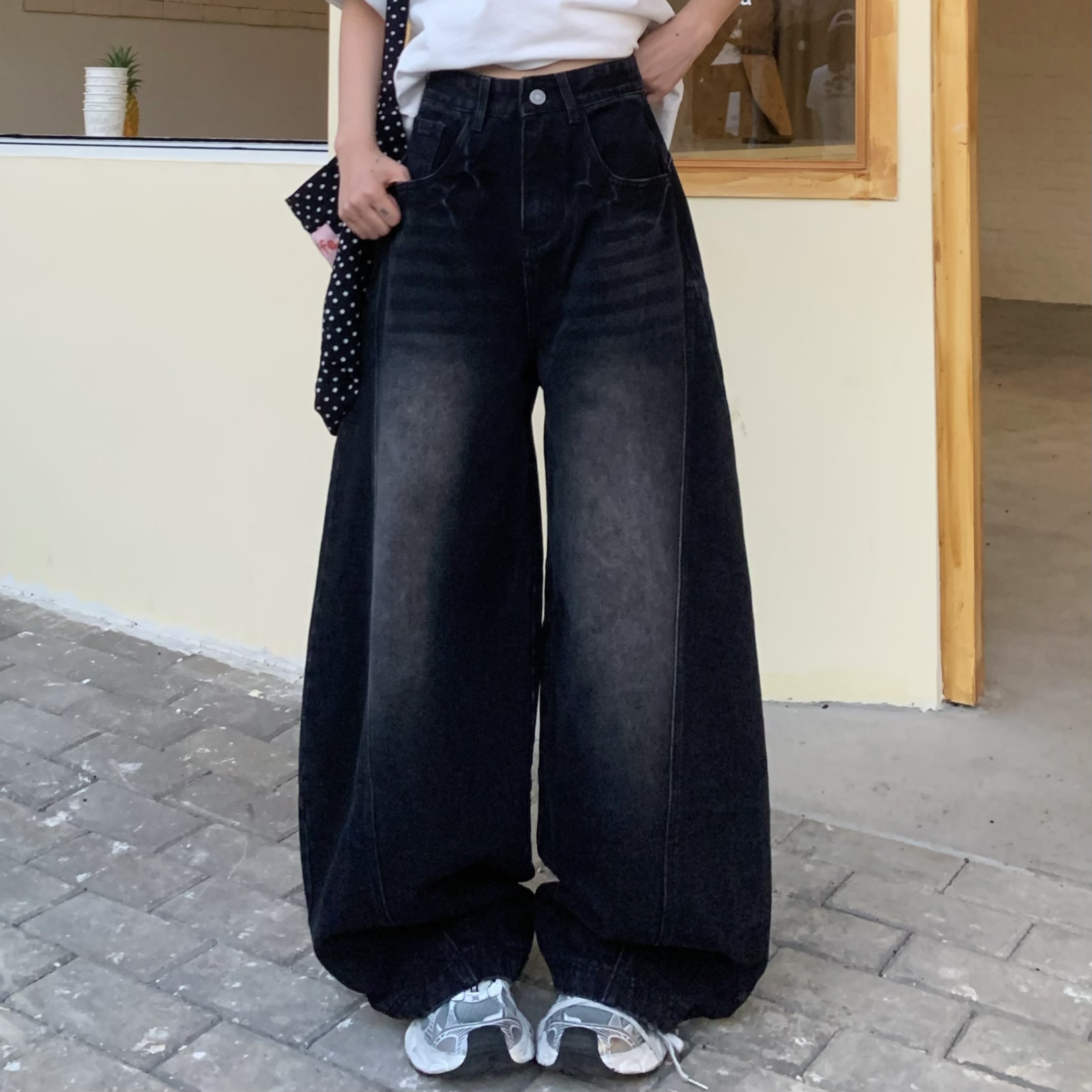 Vintage Curved Blade Jeans for Women - Loose Straight Wide-Leg Casual Pants - Spring Summer 90s American Style Vintage Curved Blade Jeans for Women - Loose Straight Wide-Leg Casual Pants - Spring Summer 90s American Style