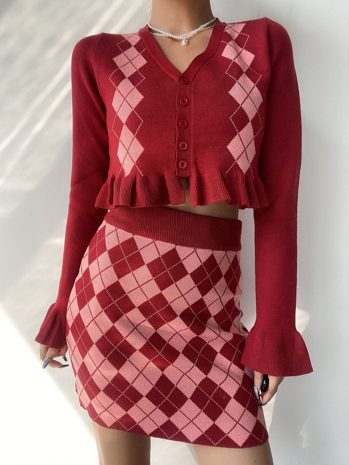 Vintage Diamond Pattern V-Neck Lace Long Sleeve Knitted Cardigan and Bodycon Short Skirt 90s Inspired Two-Piece Set Vintage Diamond Pattern V-Neck Lace Long Sleeve Knitted Cardigan and Bodycon Short Skirt 90s Inspired Two-Piece Set