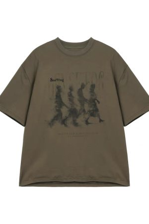 Vintage Distressed Blurry Portrait Print Short Sleeve Unisex Casual Streetwear T-Shirt for Summer, Retro 90s Style