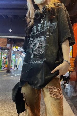 Vintage Distressed Short Sleeve T-Shirt for Men and Women - 2025 Summer American Streetwear Hip Hop High Street Fashion