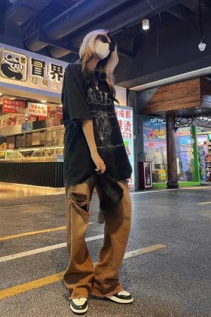 Vintage Distressed Short Sleeve T-Shirt for Men and Women - 2025 Summer American Streetwear Hip Hop High Street Fashion