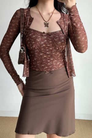 Vintage Floral Camisole Cardigan Two-Piece Set - Women's Slim Fit Crop Top and Cardigan - Trendy Hot Girl Outfit for Y2K Style