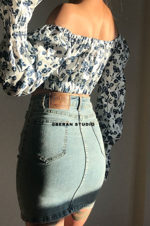 Vintage Floral Off-Shoulder Long Sleeve Slim Fit High-Waisted Cropped Shirt Top - Y2K Style Fashion Essential