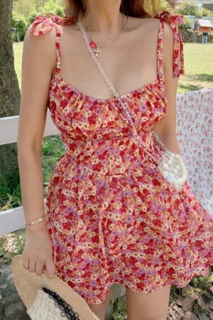 Vintage Floral Waist-Cinched Cami Dress with Square Neck - Spring/Summer 2025 Vacation Style, Y2K Inspired Fashion