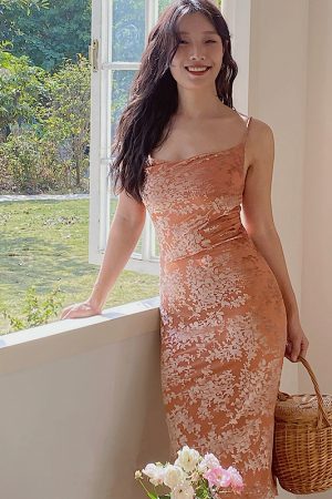 Vintage French Floral Spaghetti Strap Dress - Waist-Cinching, Slimming Velvet Mid-Length Dress for Y2K and 90s Inspired Style