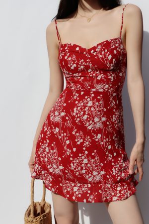 Vintage French Floral V-Neck Dress with Ruffles - Red Spaghetti Strap Slimming Vacation Short Dress for Summer Style