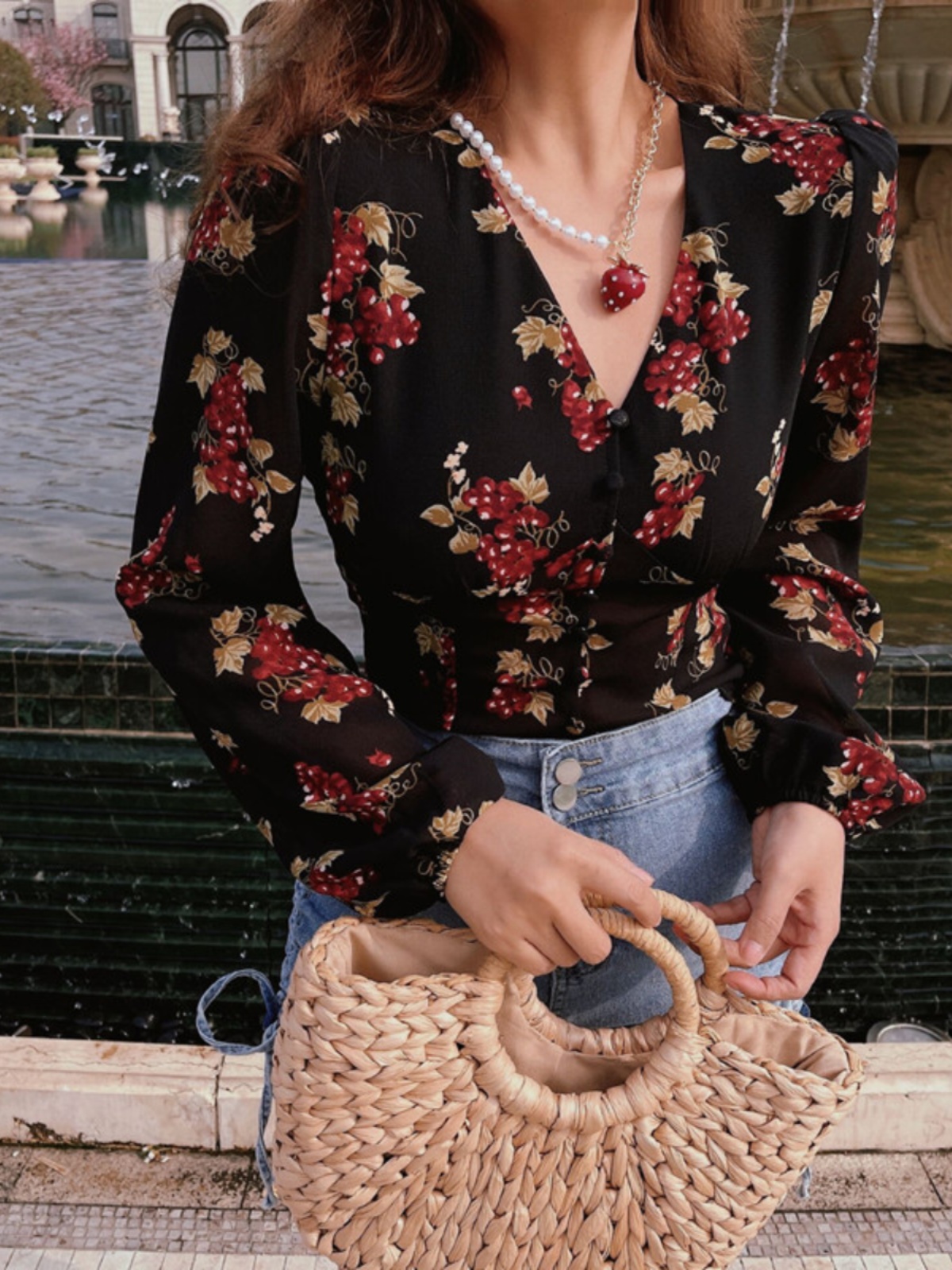 Vintage French Grape Print V-Neck Puff Sleeve Oversized Slimming Shirt Top - DIY 90s Inspired Fashion Vintage French Grape Print V-Neck Puff Sleeve Oversized Slimming Shirt Top - DIY 90s Inspired Fashion