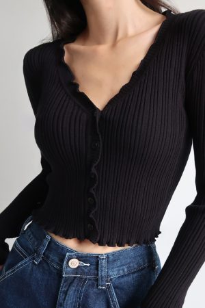 Vintage French Lace Edge V-Neck Buttoned Slim Fit Long Sleeve Knitted Cardigan Sweater for Women