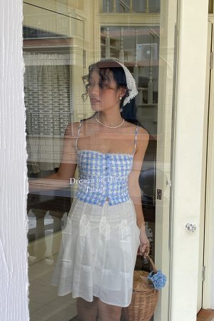 Vintage French Plaid Camisole Dress with Waist-Cinching Short Skirt - Chic Summer Style for a Feminine Look