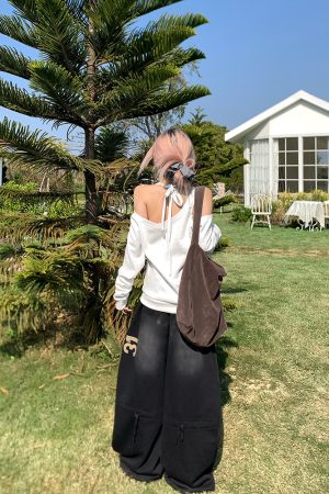 Vintage Gradient Distressed Letter Wide-Leg Curved Blade Sweatpants for Men and Women - Unisex Loose Casual Floor-Length Pants