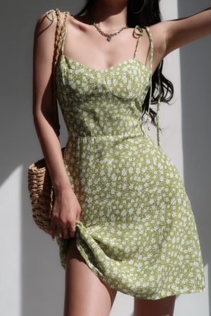 Vintage Green Lace-Up Floral Spaghetti Strap Dress - Feminine Waist-Cinching A-Line Mini for Vacation Style