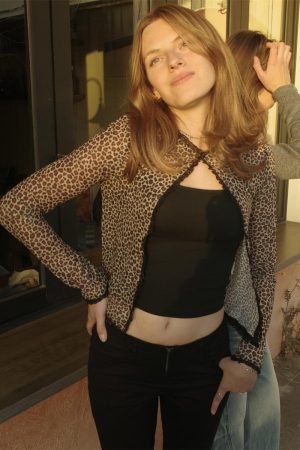 Vintage Leopard Print Cardigan with Lace Trim and Tie Detail - Spring 2025 Women's Slim Fit Fashion Top for a Wild Look