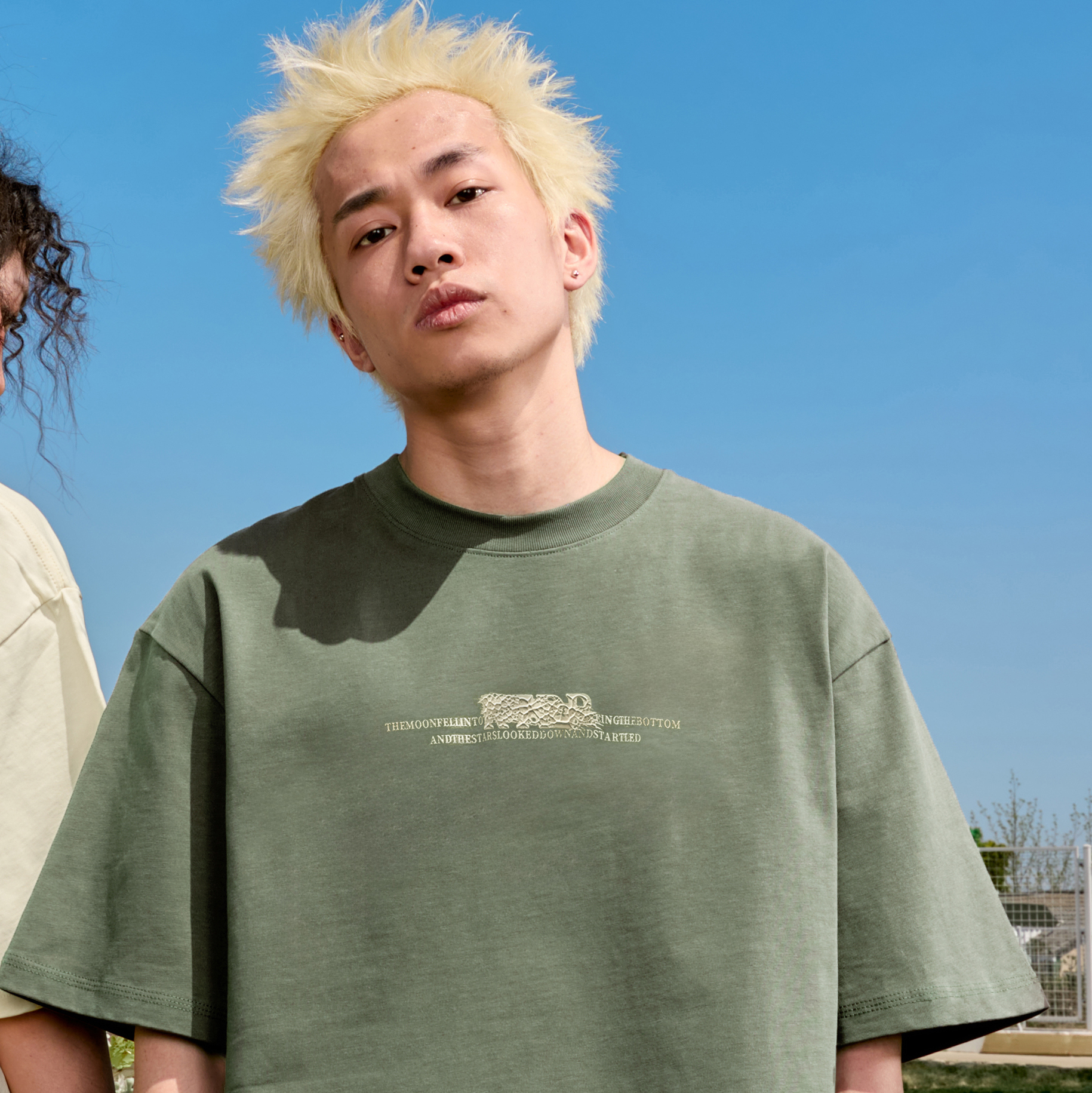 Vintage Letter Print Unisex Short Sleeve T-Shirt - Loose Fit, 90s American Style, Trendy Summer Fashion for Couples Vintage Letter Print Unisex Short Sleeve T-Shirt - Loose Fit, 90s American Style, Trendy Summer Fashion for Couples