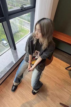 Vintage Mickey Graphic T-Shirt for Women - Retro Washed Short Sleeve Tee in Trendy Street Style