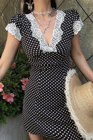 Vintage Polka Dot Dress with French Lace Trim, Slimming V-Neck, Small Flutter Sleeves, Perfect for Vacation and 90s Style