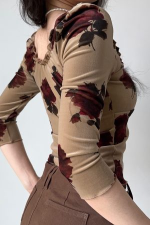 Vintage Print Velvet Ruffled T-shirt for Women - Sexy Low-Cut, Three-Quarter Sleeve, Autumn Winter Fashion Top