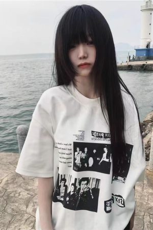 Vintage Rock Band Poster Printed Loose Oversized Short-Sleeve T-Shirt for Women - Summer 2025 Y2K Style