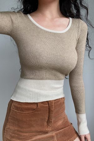 Vintage Round Neck Slim Fit High Waist Knit Top with Long Sleeves - Versatile 90s-Inspired Fashion Essential