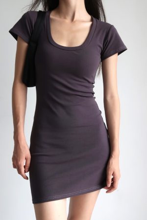 Vintage Slim-Fit Stretchy Big U-Neck High-Waisted Short Sleeve Dress for Women - American Style, Casual Chic Fashion