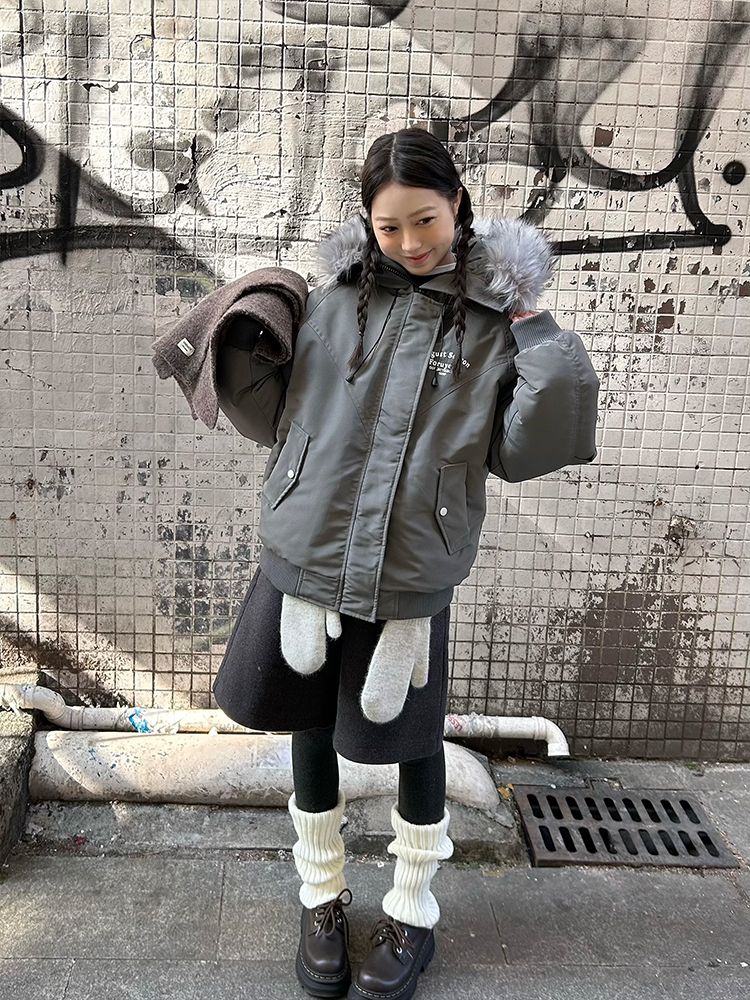 Vintage Slogan Embroidered Hooded Parka with Thick Fur Collar for Men and Women - Warm Cotton Jacket for Couples, Y2K Style Vintage Slogan Embroidered Hooded Parka with Thick Fur Collar for Men and Women - Warm Cotton Jacket for Couples, Y2K Style