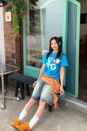 Vintage Washed Distressed Denim Shorts for Men and Women, Loose Casual High Street Five-Point Style for Summer Fashion