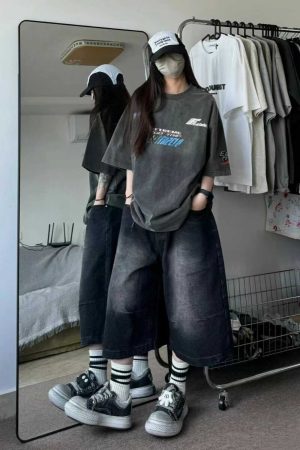 Vintage Washed Distressed Racing Style Cracked Letter Print Loose Heavyweight Short-Sleeve T-Shirt for Men and Women