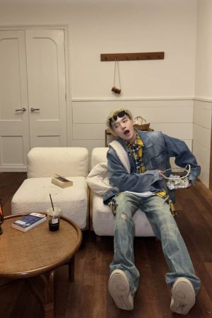 Vintage Washed Distressed Straight Leg Jeans for Men - Loose Fit Wide Leg Pants, Retro 90s Style