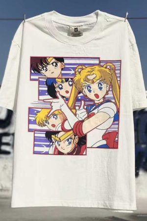 Vintage Water Washed Sailor Moon Short Sleeve T-shirt for Men and Women - 90s Inspired Sailor Senshi Graphic Tee