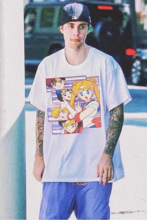 Vintage Water Washed Sailor Moon Short Sleeve T-shirt for Men and Women - 90s Inspired Sailor Senshi Graphic Tee