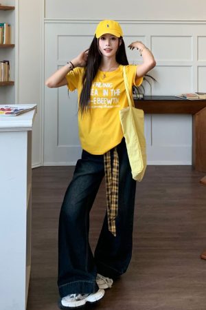 Vintage Wide-Leg Floor-Length Jeans for Women - Yellow Waistband, Blue Gray Straight-Leg Design, Summer Fashion