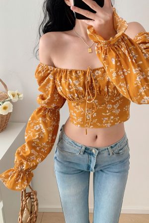 Vintage Yellow Floral Long Sleeve Shirt for Women - Loose Fit Square Neck Top - French Style Outerwear - Perfect for 90s and Y2K Fashion