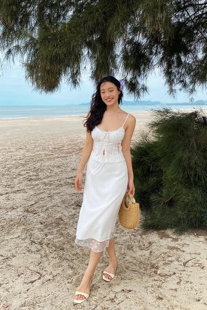 White Lace Dress Set - Sexy Vintage French Camisole & Skirt - 90s Inspired Fashion - Perfect for Summer & Special Occasions