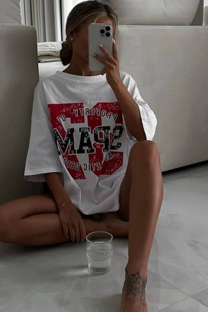 White Retro Short Sleeve T-Shirt for Women - American Style Loose Half-Sleeve Top for Summer - Trendy High Street Fashion