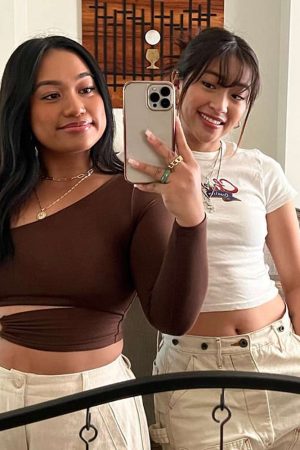 White Short Sleeve Crop T-Shirt for Women - Retro American Style Belly-Baring Top, Summer Fashion, ABG Hot Girl Vibe