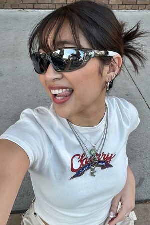 White Short Sleeve Crop T-Shirt for Women - Retro American Style Belly-Baring Top, Summer Fashion, ABG Hot Girl Vibe