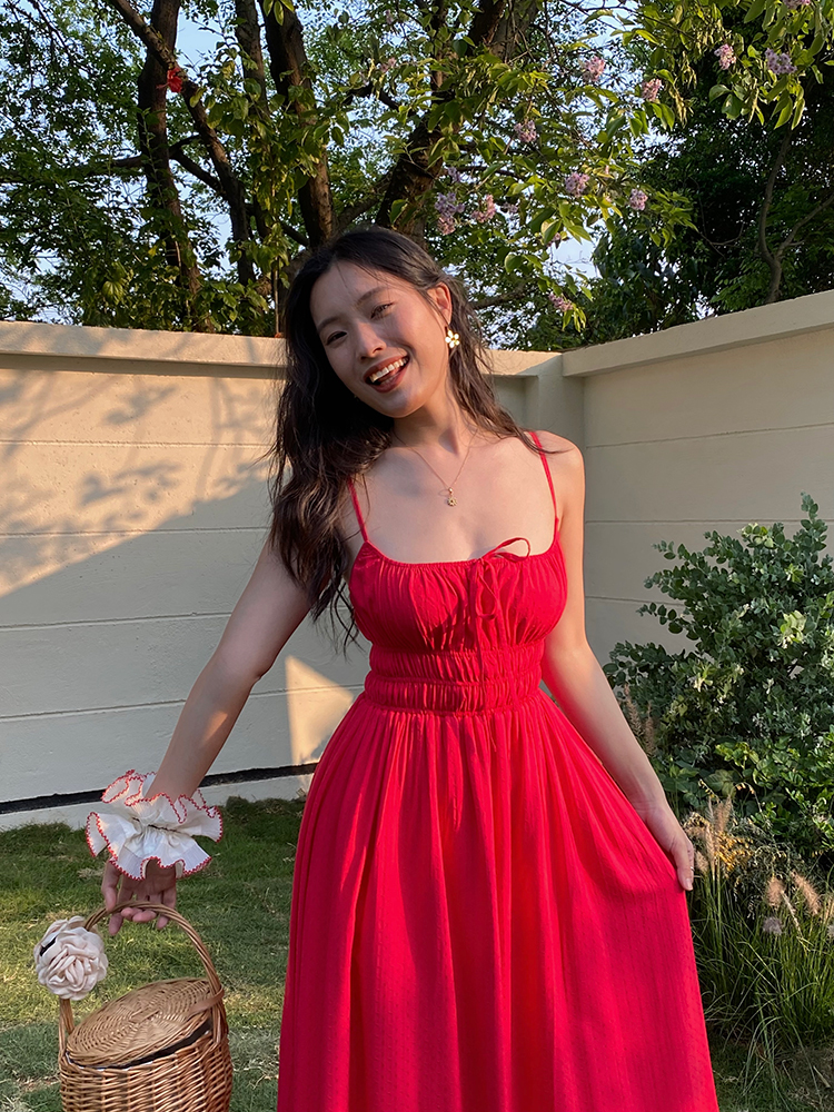 White Spaghetti Strap A-Line Dress with Long Skirt – Sexy Vacation Style, Trendy French Design, Perfect for Summer Events White Spaghetti Strap A-Line Dress with Long Skirt – Sexy Vacation Style, Trendy French Design, Perfect for Summer Events