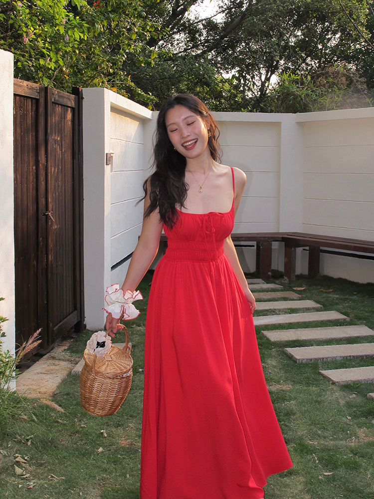 White Spaghetti Strap A-Line Dress with Long Skirt – Sexy Vacation Style, Trendy French Design, Perfect for Summer Events White Spaghetti Strap A-Line Dress with Long Skirt – Sexy Vacation Style, Trendy French Design, Perfect for Summer Events