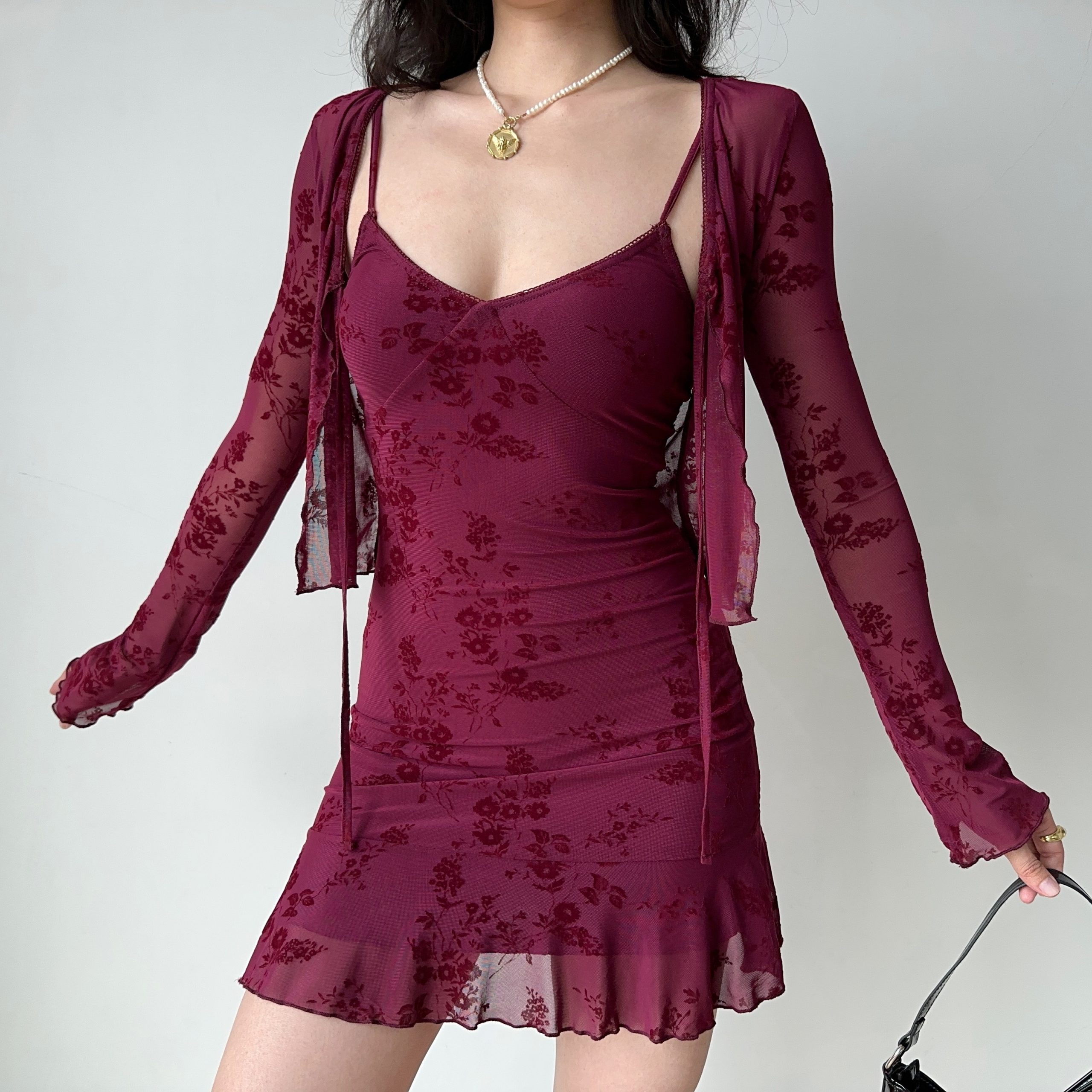 Wine Red Embroidered Camisole Dress & Cardigan Two-Piece Set - European & American Style New Year Fashion Robe Wine Red Embroidered Camisole Dress & Cardigan Two-Piece Set - European & American Style New Year Fashion Robe