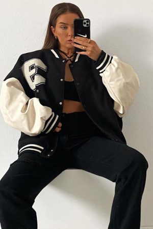 Women's American Retro Black Baseball Jacket - Sweet Cool High Street Pilot Style for Spring, Spicy Short Design