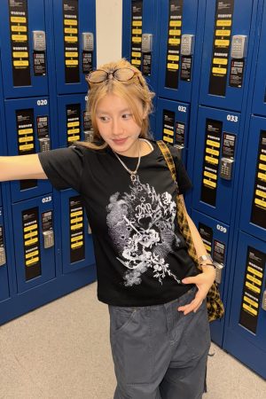 Women's American Retro Summer Round Neck Short Sleeve T-Shirt - Trendy Versatile Style for Daily Wear