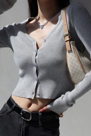 Women's American Style Fitted V-Neck Knit Top & High-Waisted Long Sleeve Cardigan - Slimming, Casual Chic Fashion