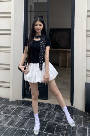 Women's Black Cloud Flower Bud Skirt - Puffy A-Line Pleated Lantern Skirt for 90s Y2K Style