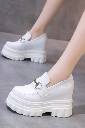 Women's Black Thick-Soled Platform Loafers - British Style 2024 Versatile Design for a Chic Niche Look